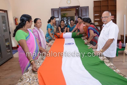  305-mt long National Flag 1